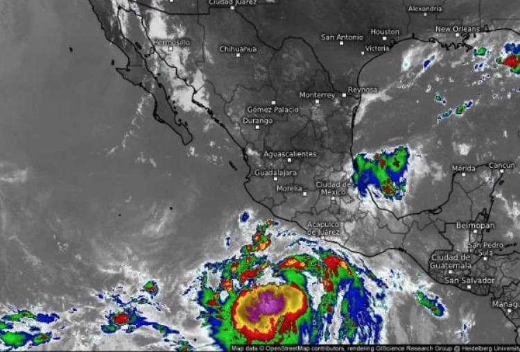Se forma la tormenta tropical ’Hilary’ al sur de Guerrero