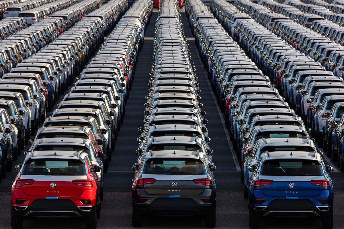 Ventas de vehículos ligeros crecieron 33% en julio