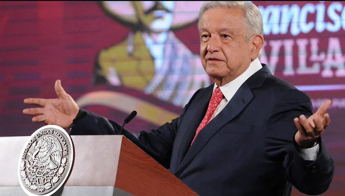 AMLO celebra el regreso a clases en Tamaulipas, tras paro de maestros