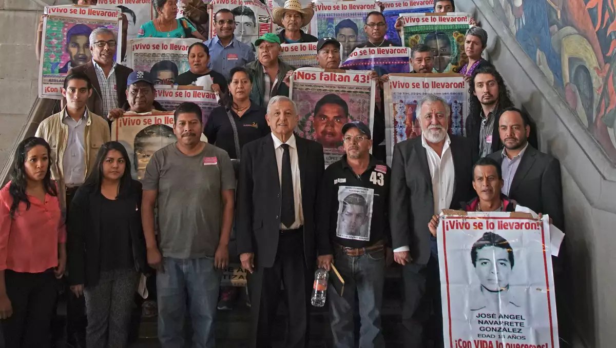Publicación de información del caso Ayotzinapa no es cierre de investigación: AMLO