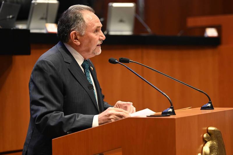 Plantea José Luis Pech quitar candados a la reelección consecutiva de legisladores