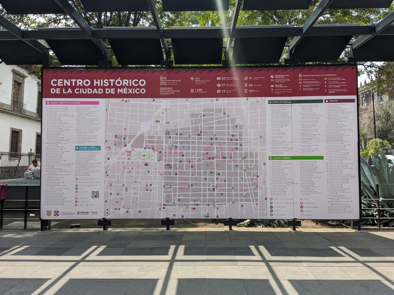 Inauguran mapa turístico de gran formato en el Centro Histórico de la CDMX