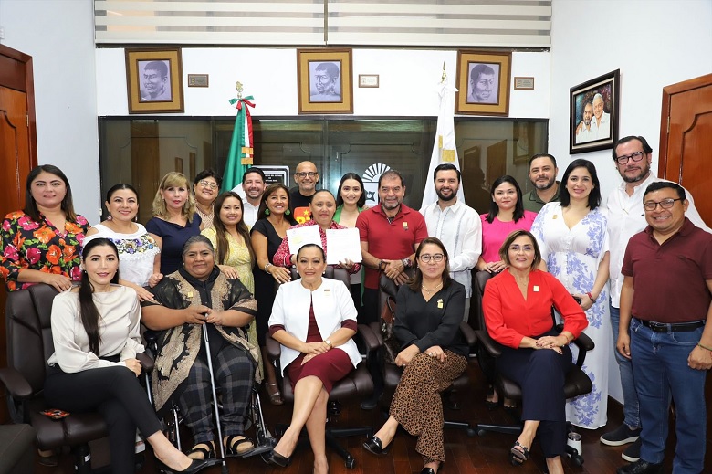 Mara Lezama envía al Congreso de QRoo iniciativas sobre deporte y desarrollo forestal