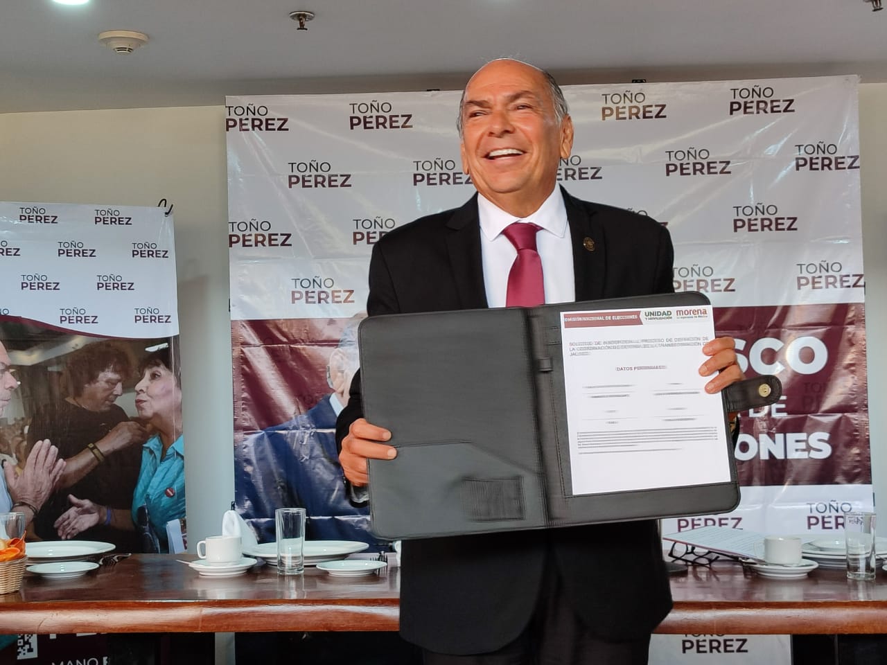 Papá de ‘Checo’ Pérez busca candidatura de Morena en Jalisco