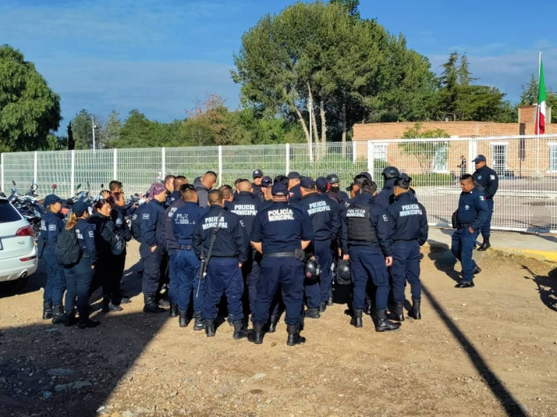 Policías de Tizayuca, Hidalgo, realizan paro laboral
