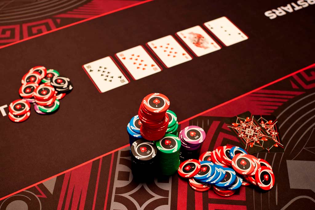 “Todo lo que necesitas saber sobre el poker: Guía completa para jugadores intermedios”