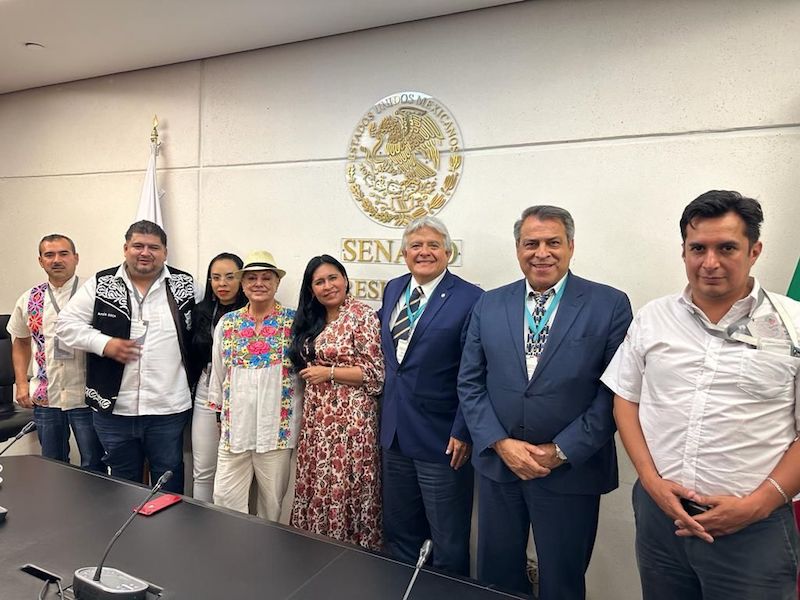 Ana Lilia Rivera refrenda compromiso de trabajar por derechos políticos de comunidad migrante