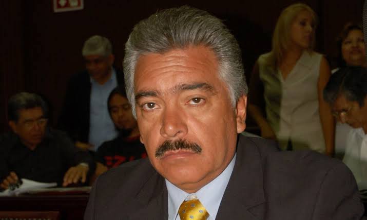 LA COLUMNA: Poncho Martínez da cátedra de diplomacia al barbaján de Ramírez Bedolla