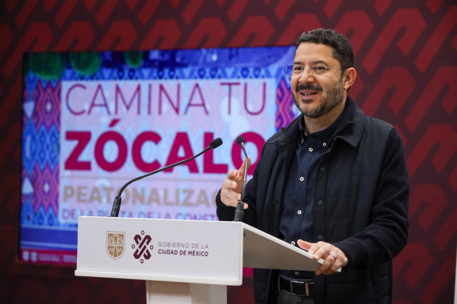 Presenta Martí Batres  el portal ‘Camina tu Zócalo’