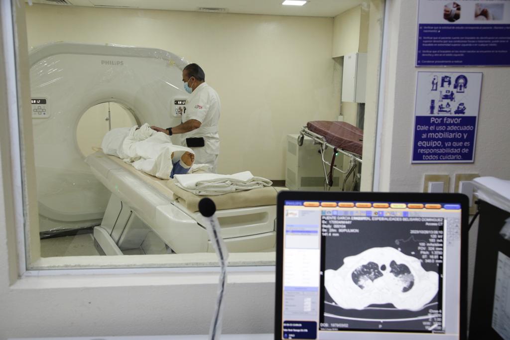 SEDESA invierte 302.3 millones de pesos en siete nuevos tomógrafos para hospitales de la Ciudad de México