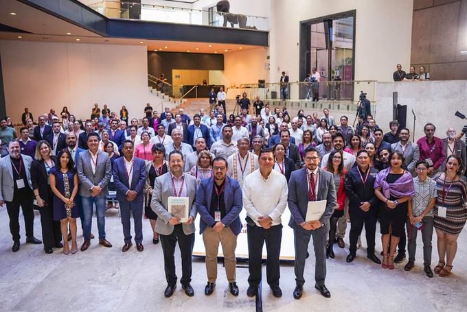 Guerrero recibe premio en el 5° Foro Nacional Metropolitano 2023