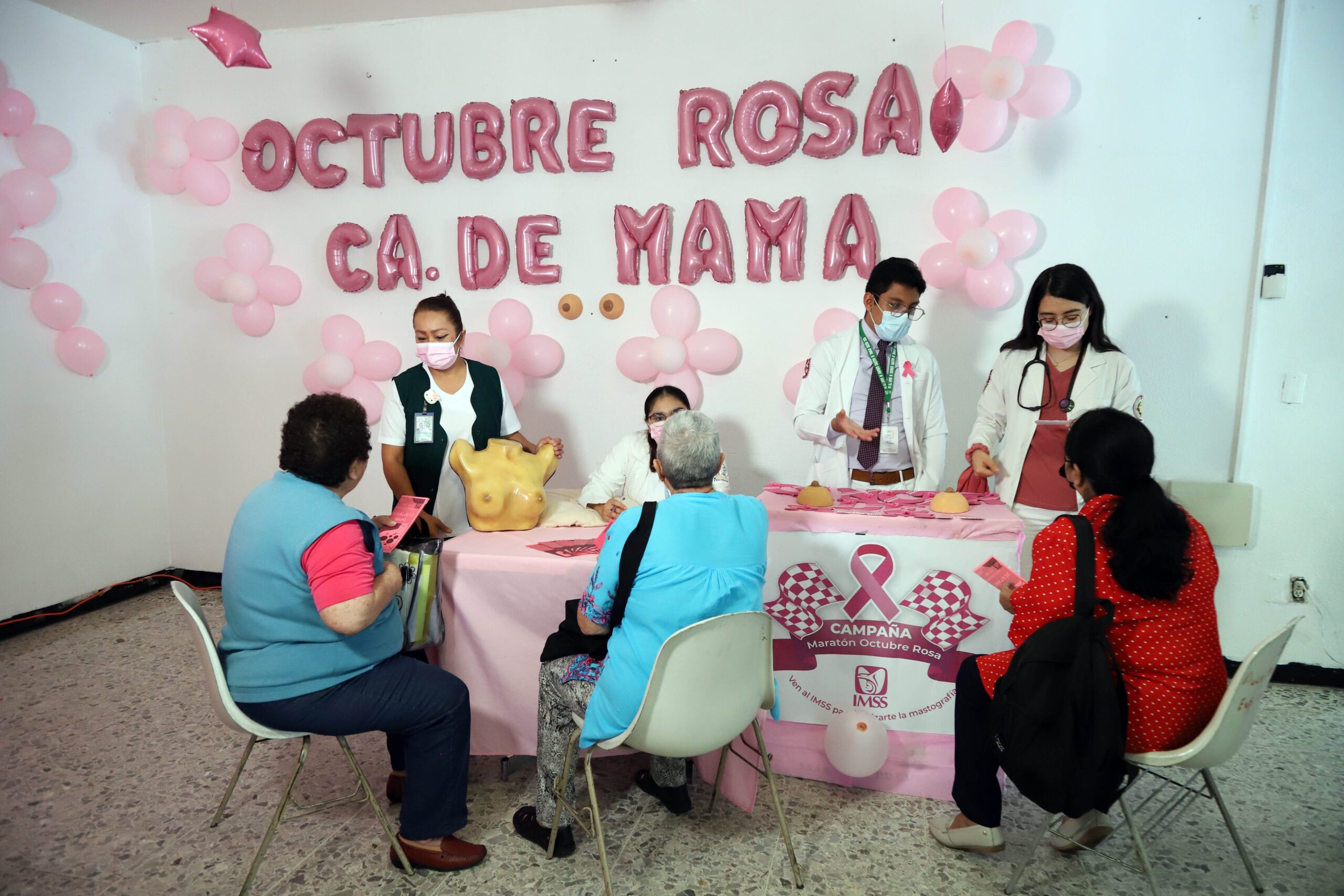 IMSS impulsa la autoexploración en la lucha contra el cáncer de mama