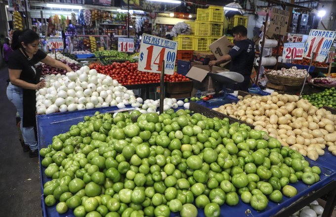 Inflación ‘da un respiro’ en México; llega a 4.27% en primera quincena de octubre