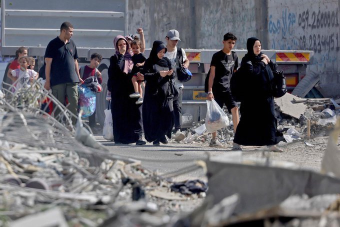 Palestinos continúan sin ayuda humanitaria