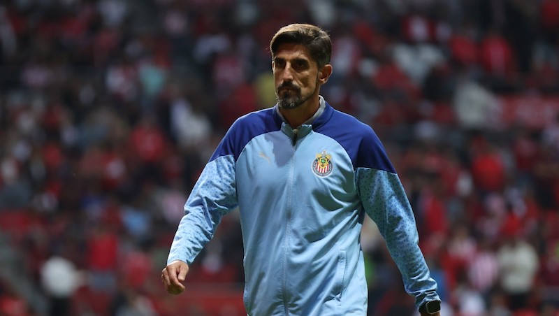 Paunovic con un pie fuera de Chivas