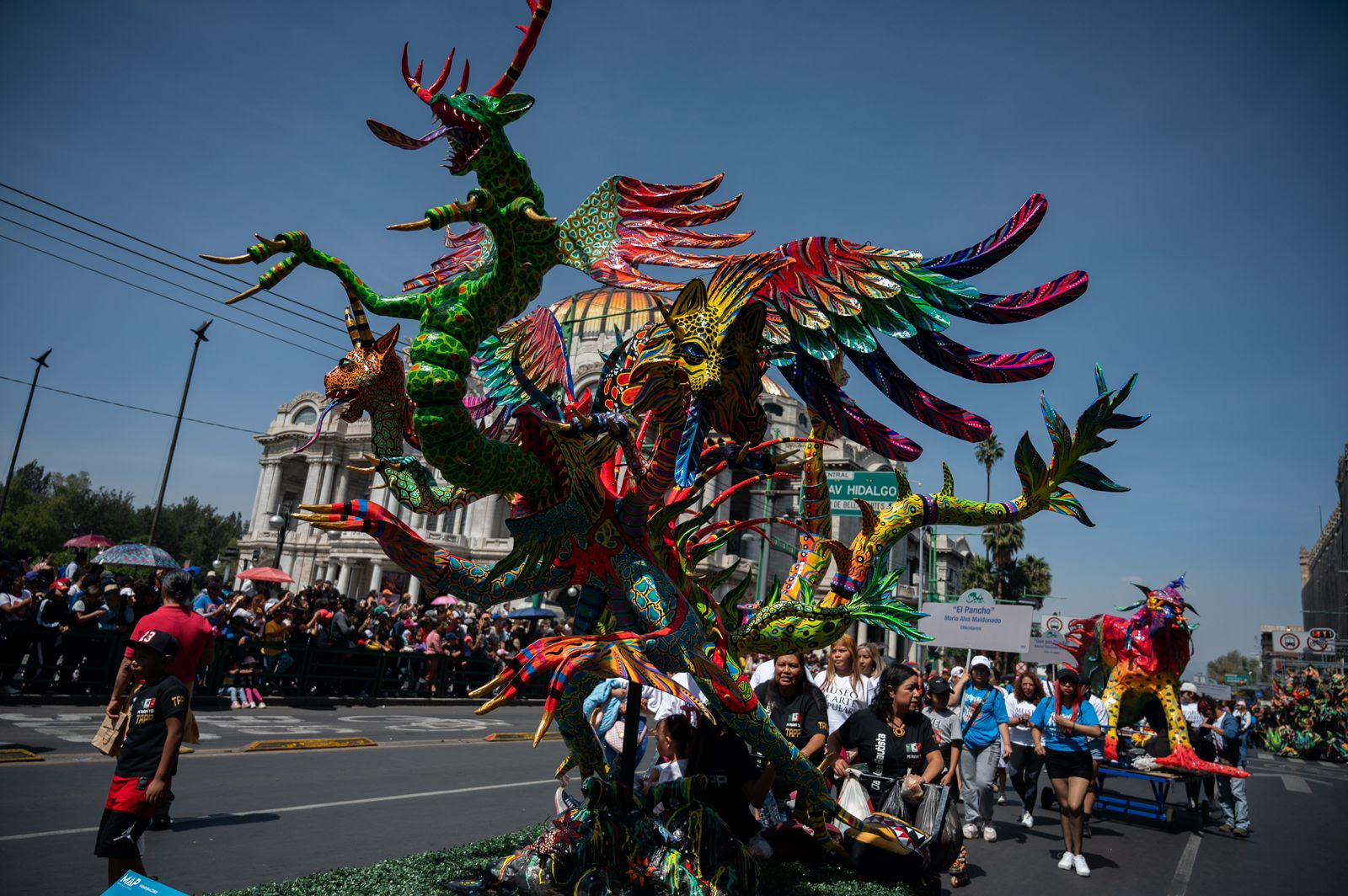 Asisten más 650 mil personas al 15 Desfile de Alebrijes Monumentales