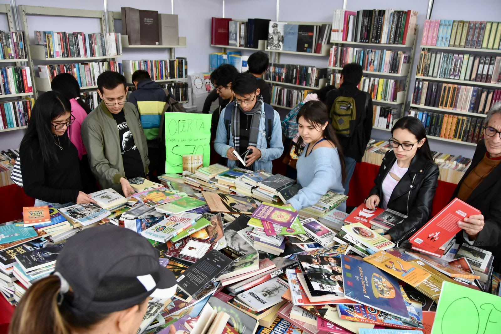 Asisten más de un millón de personas al XXIII Feria Internacional del Libro del Zócalo