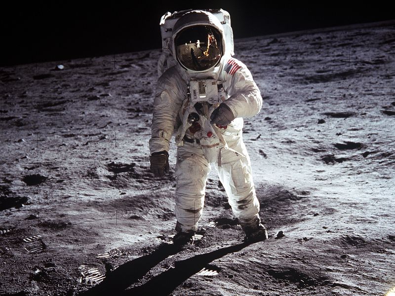 Muere primer astronauta en dirigir una misión alrededor de la Luna