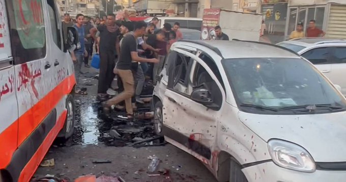 Bombardean ambulancias que salían de hospital en Gaza; hay 13 muertos