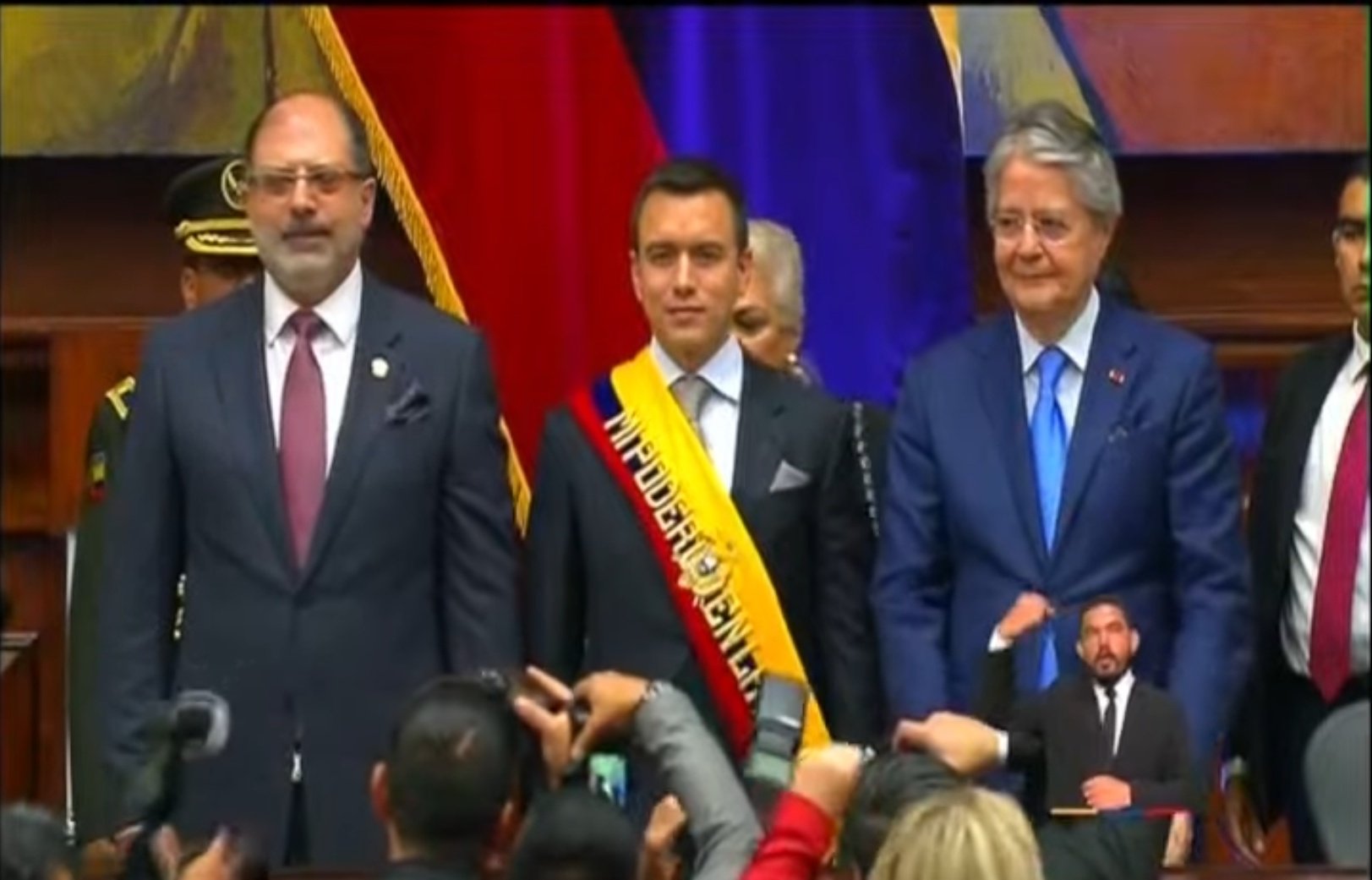 Daniel Noboa asume la presidencia en Ecuador