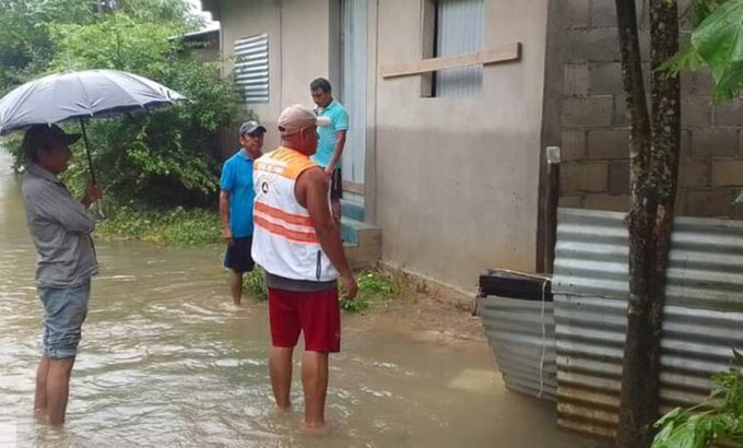 Lluvias dejan incomunicados 12 poblados en Chiapas