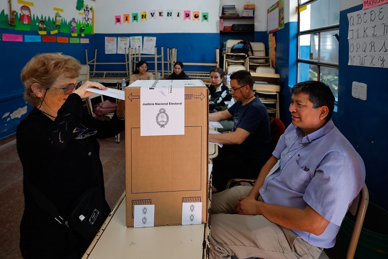 Sistema electoral argentino destaca por su complejidad, señala estudio del IBD