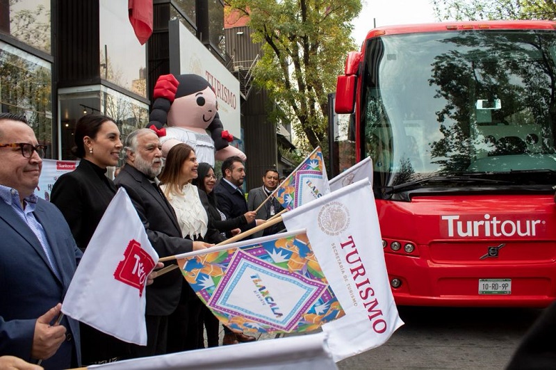 Autoridades de Turismo dan banderazo de la ruta CDMX-Huamantla-Ixtenco de Turitour