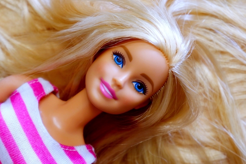 Barbie, la primera muñeca en aparecer entre las “100 mujeres más poderosas del mundo” de Forbes