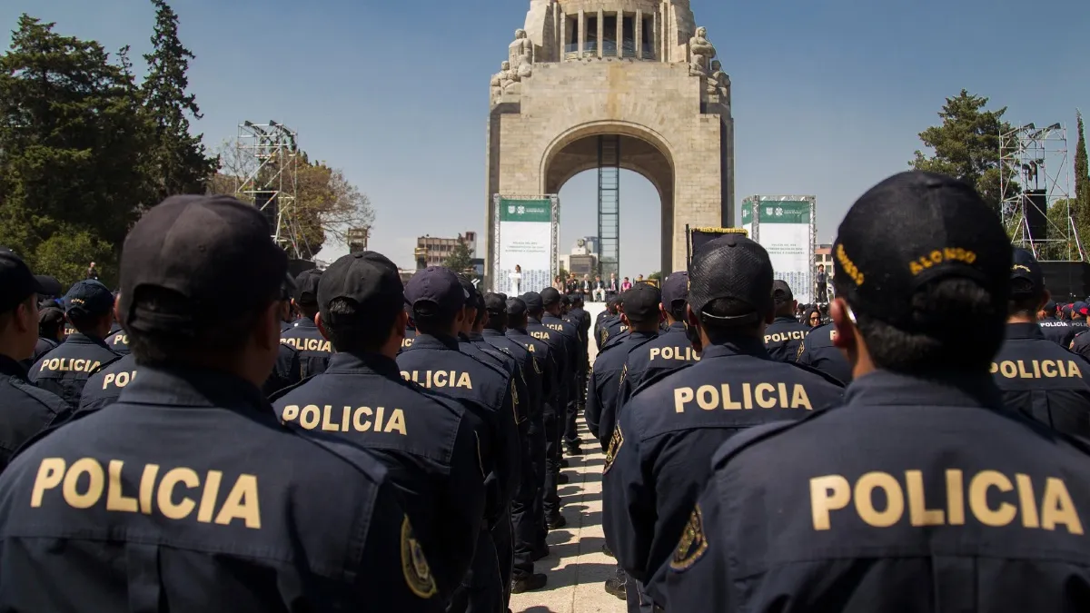 Diputado Héctor Barrera Marmolejo Impulsa Iniciativa para Incrementar Salarios de Policías en la CDMX para el 2024