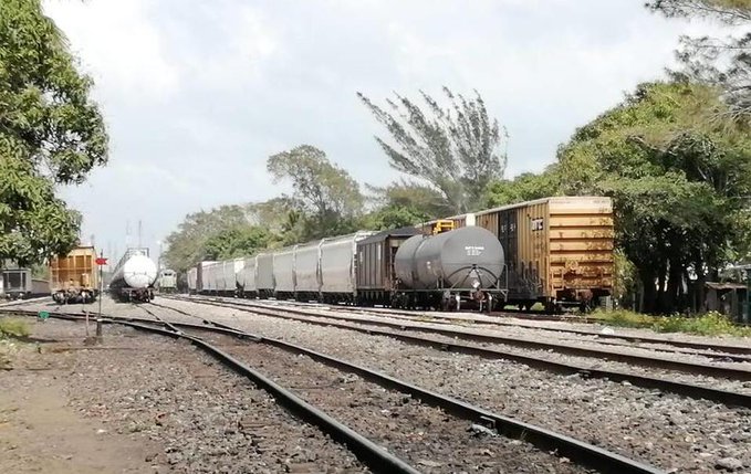 EU reabre cruces ferroviarios en frontera con México