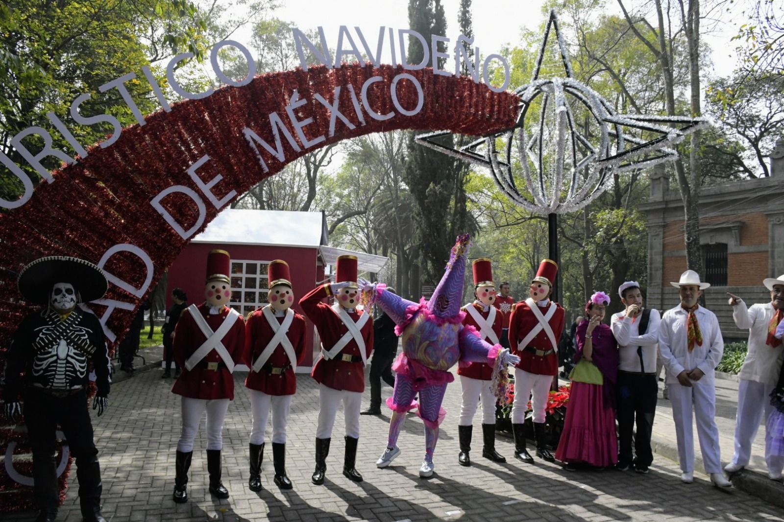 Inaugurado el Primer Festival Turístico Navideño en el Bosque de Chapultepec