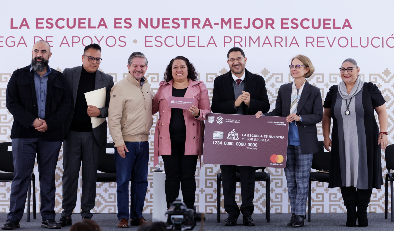Martí Batres Destina Recursos Extraordinarios para Mejora de Escuelas en la Ciudad de México