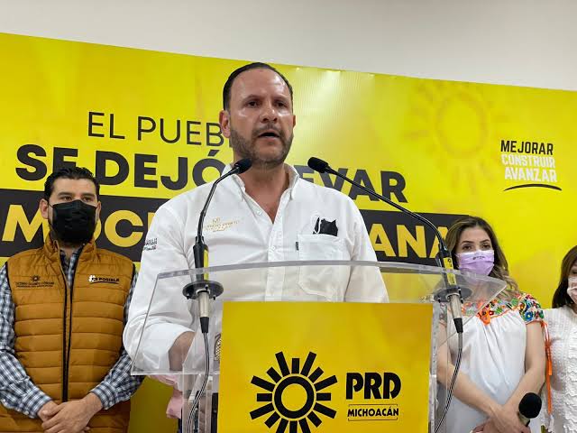 LA COLUMNA: Indignación por atentado contra el diputado Mauricio Prieto