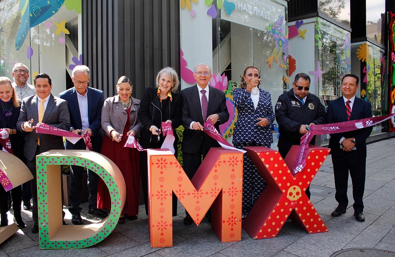 Arte y Colores de la Ciudad de México cubren Punto México de Sectur