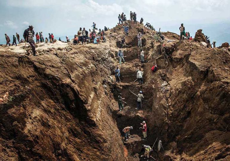 Colapso de una mina de oro en Mali deja más de 70 muertos