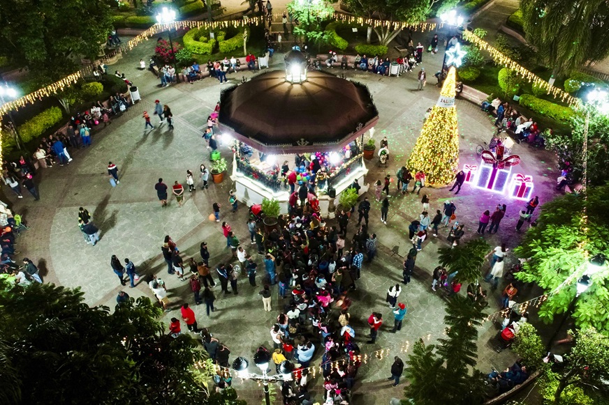 Los asistentes disfrutaron de las diversas atracciones del Festival de Invierno Ilusionante llevadas a los Pueblos Mágicos de Jalisco.