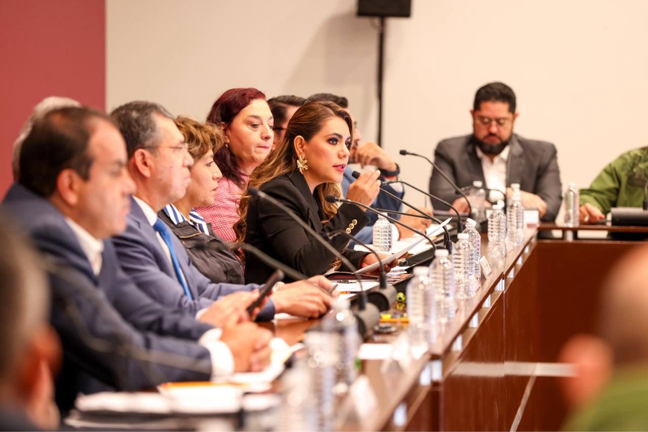 Gobernadora de Guerrero lidera esfuerzos en reunión interestatal para fortalecer seguridad y construir la paz