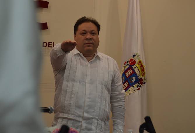 Juan Carlos Mena es designado presidente interino del Instituto Electoral de Campeche