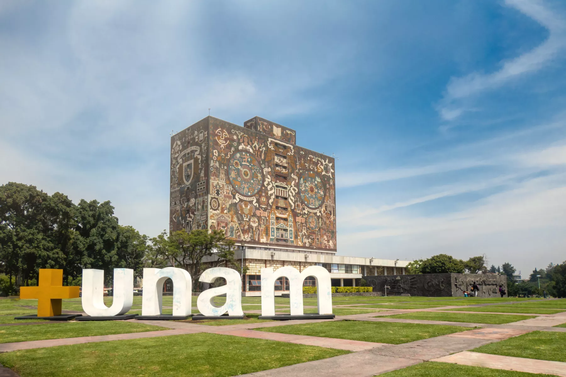UNAM publica convocatoria para licenciatura 2024-2025