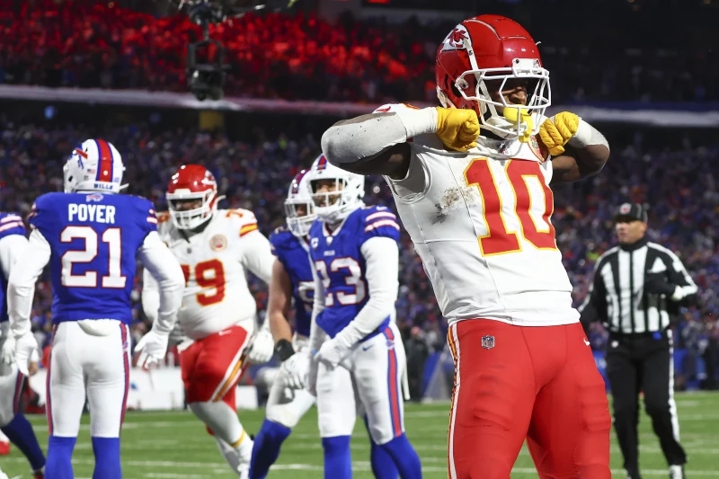 Los Chiefs vencen a los Bills 27-24 para avanzar y enfrentar a los Ravens en el campeonato de la AFC