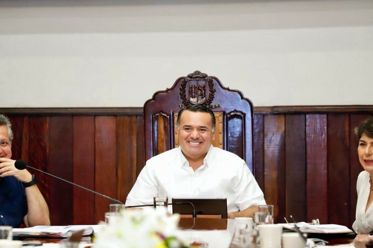 6 mil millones de impuestos para Mérida