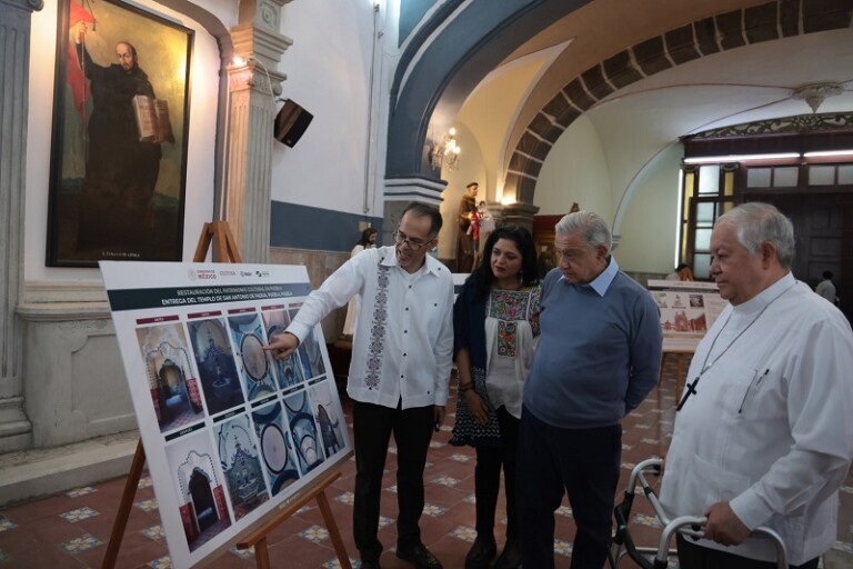 Anuncia AMLO inauguración de fábricas de la Sedena en Puebla