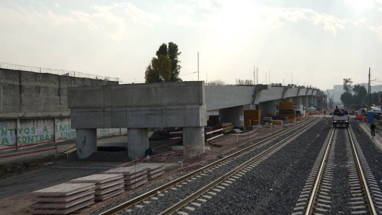 Propone ejecutivo elevar a rango constitucional transporte ferroviario de pasajeros: Nuño Lara