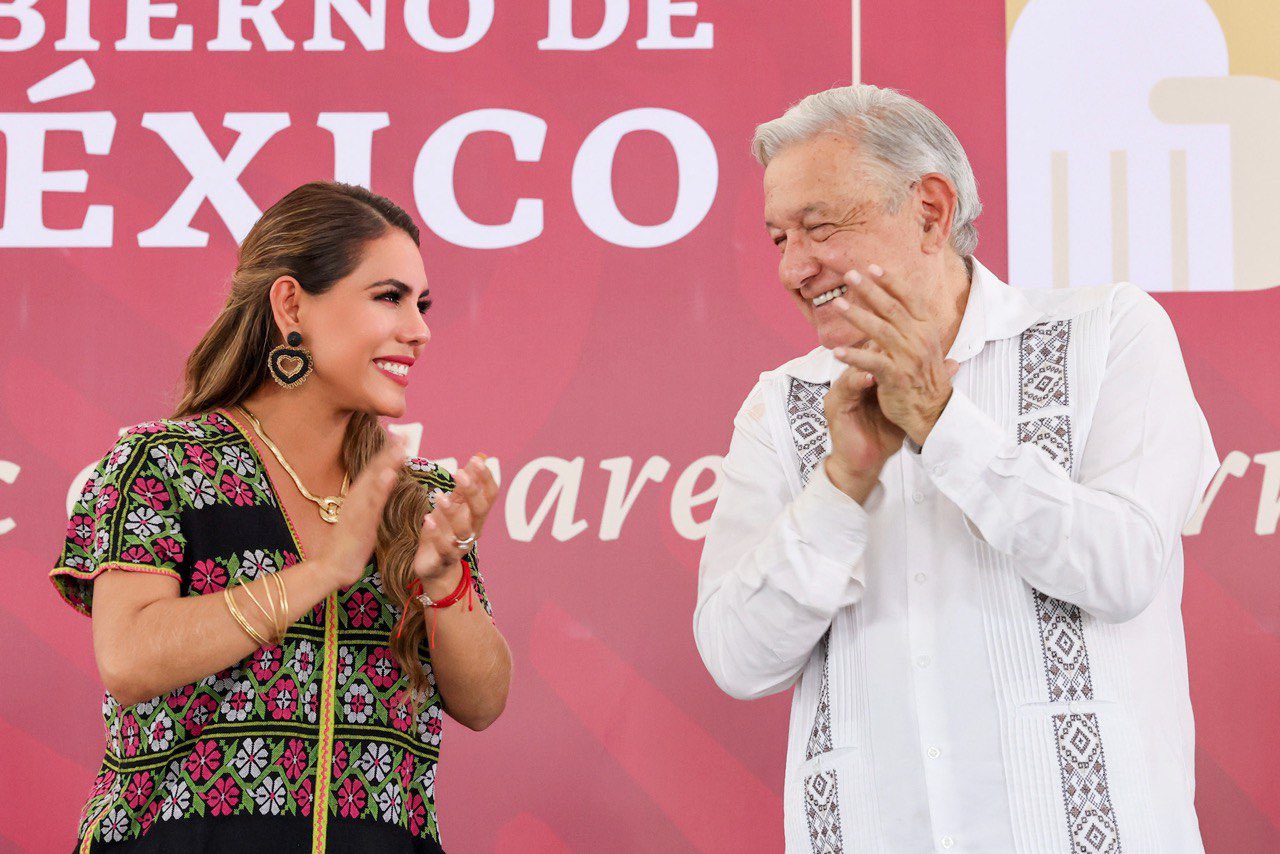 Transformación y Bienestar en Guerrero: Evaluación de Avances en Gira de la Gobernadora Evelyn Salgado y el Presidente López Obrador