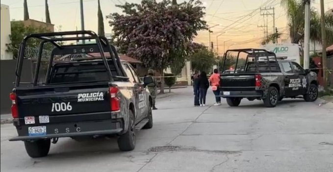 Una mujer policía y su hija de 8 años son asesinadas a balazos en Celaya