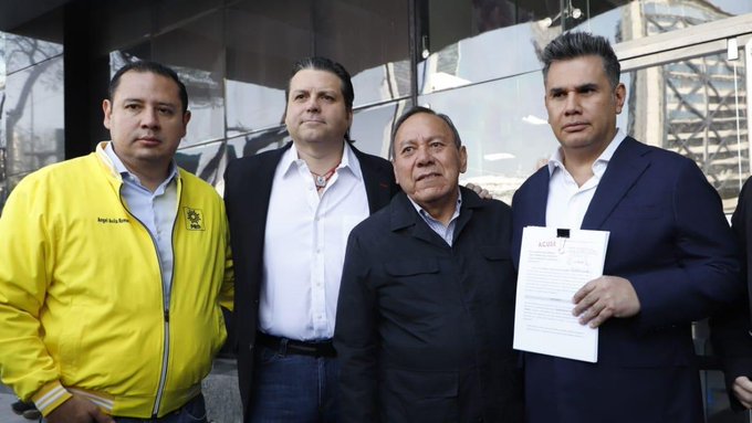 Willy Ochoa, aspirante al Senado, presenta denuncia en FGR por intento de secuestro