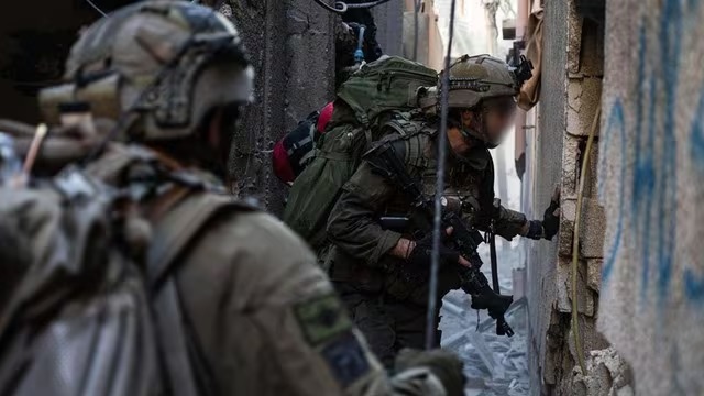 Soldados israelíes atacan hospital Nasser