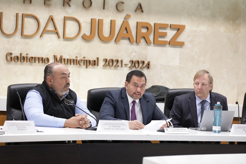 Preside alcalde Pérez Cuéllar sesión de sobre calidad del aire