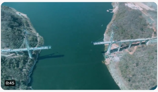 Supervisa AMLO construcción de puentes La Concordia y Rizo de Oro en Chiapas