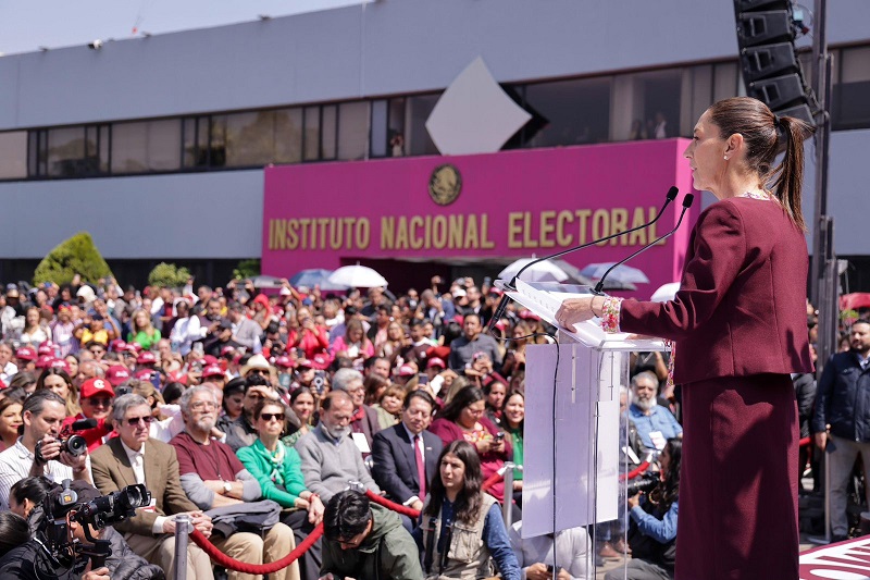 Claudia Sheinbaum se registra ante el INE como candidata a la Presidencia de México